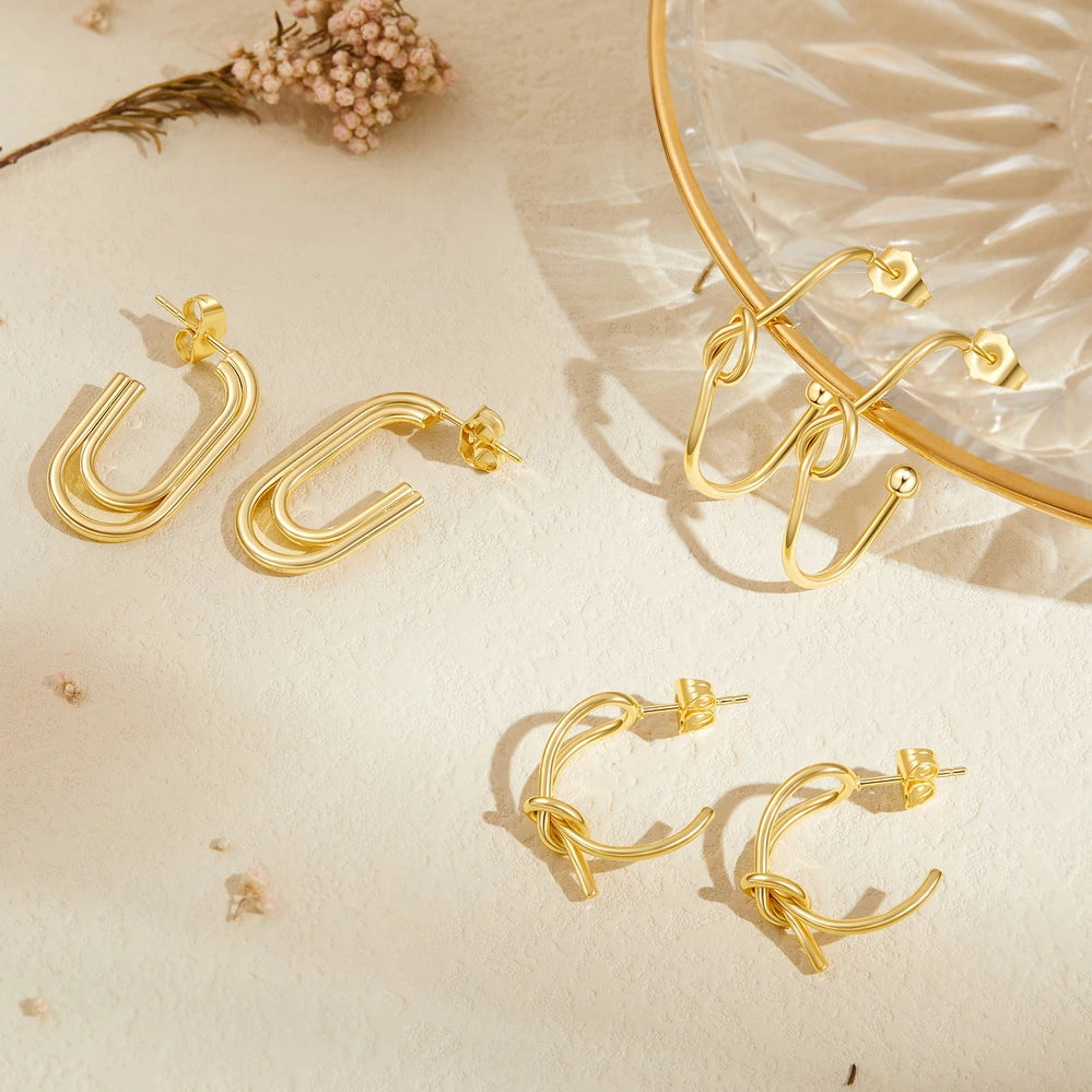 Elegant Oval Hoop in 14K Gold Geometric Twisted Huggie Hoops Earrings