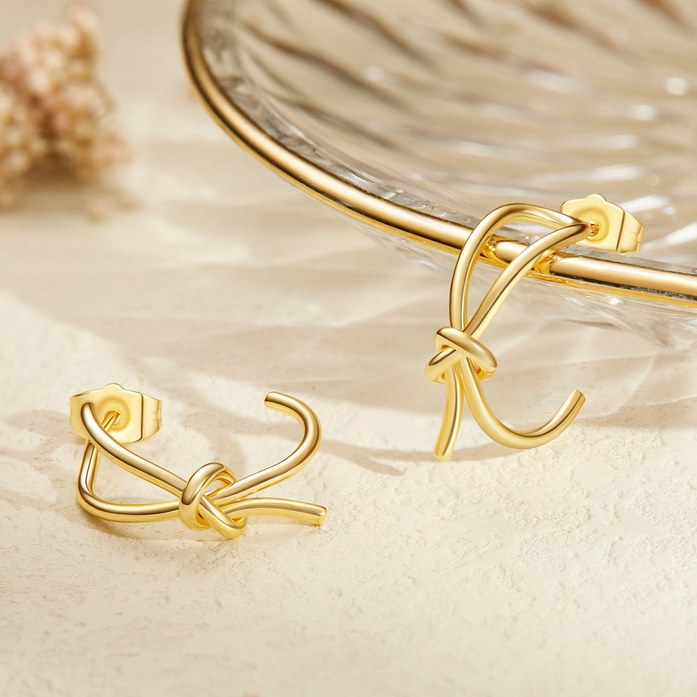 Classic Round Hoop in 14K Gold Geometric Twisted Huggie Hoops Earrings