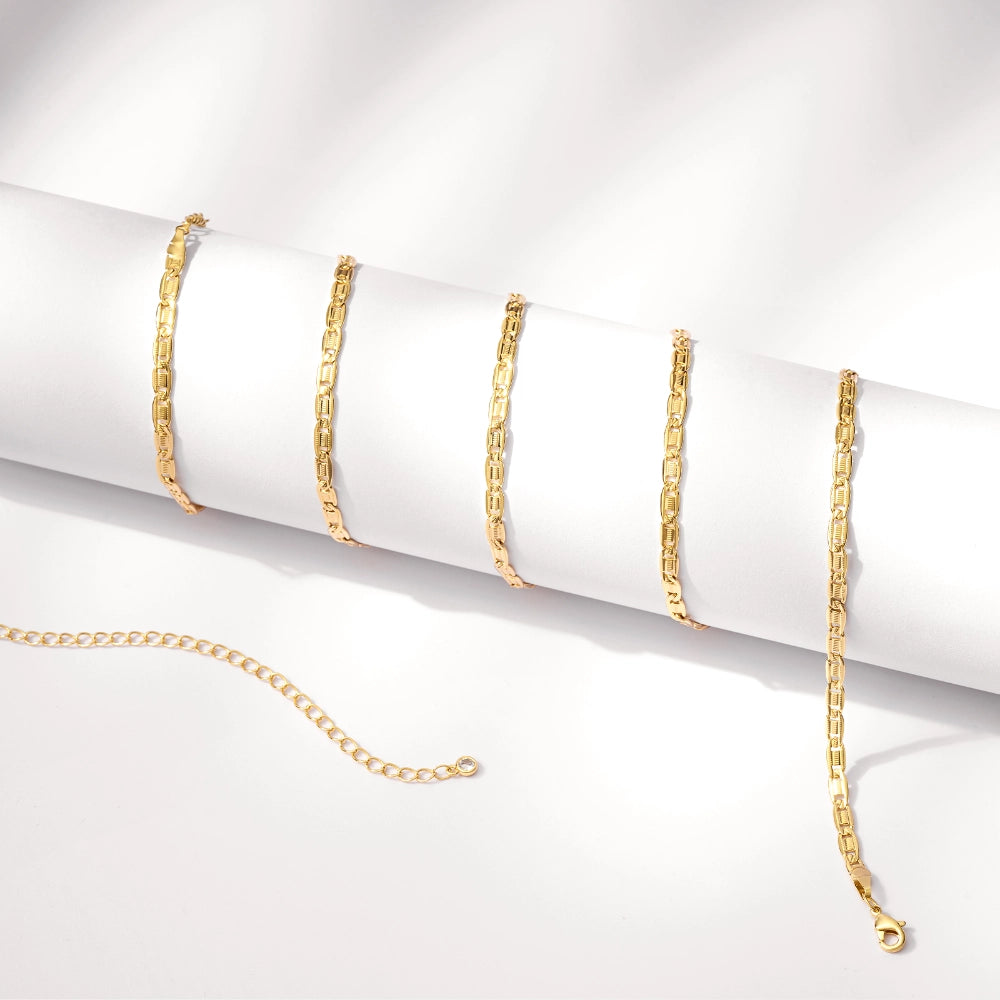 Fashion-forward Stud Chain Design on 14K Gold Body Chain